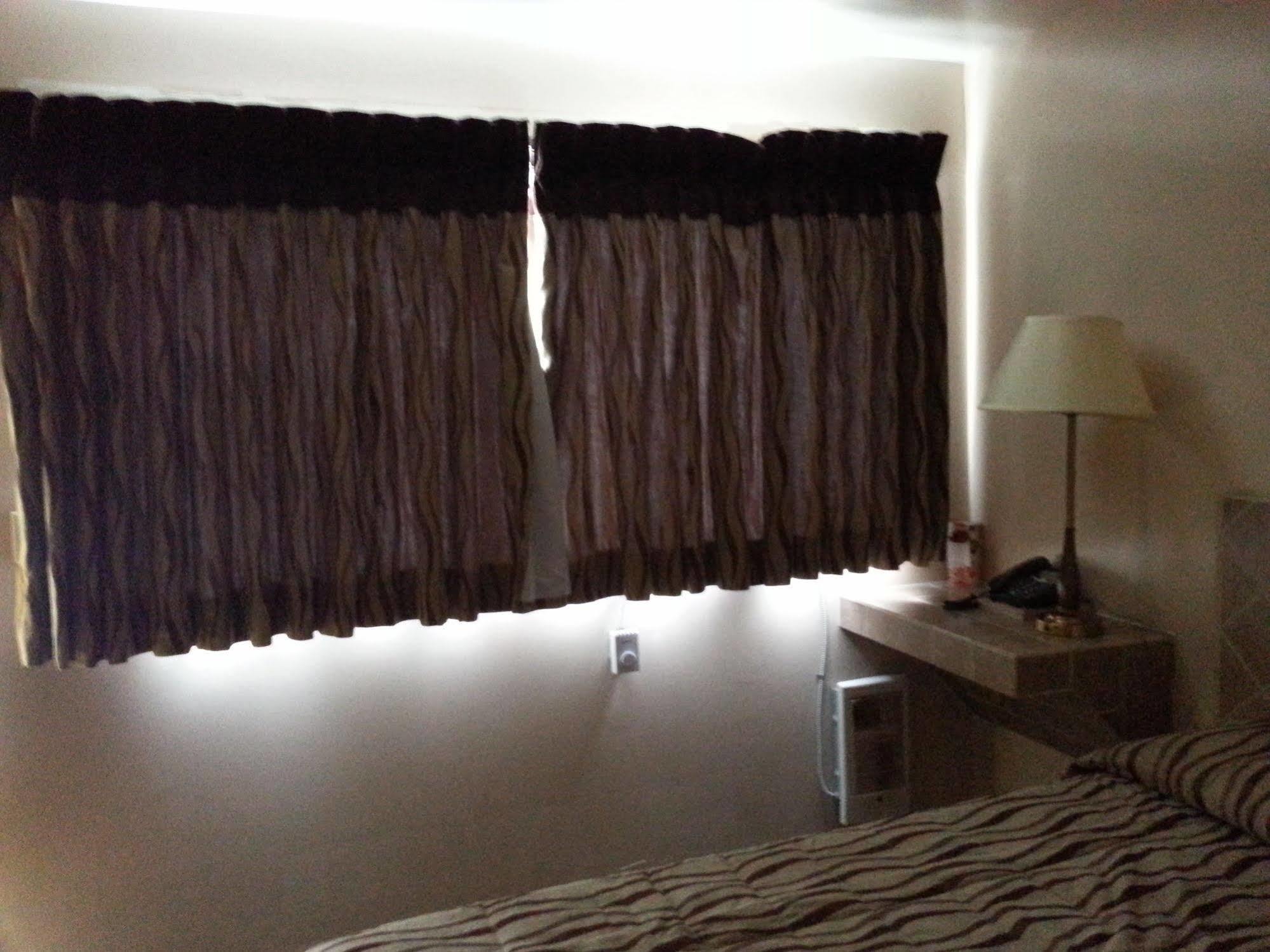 Pleasant Stay Motel Ancaster Dış mekan fotoğraf